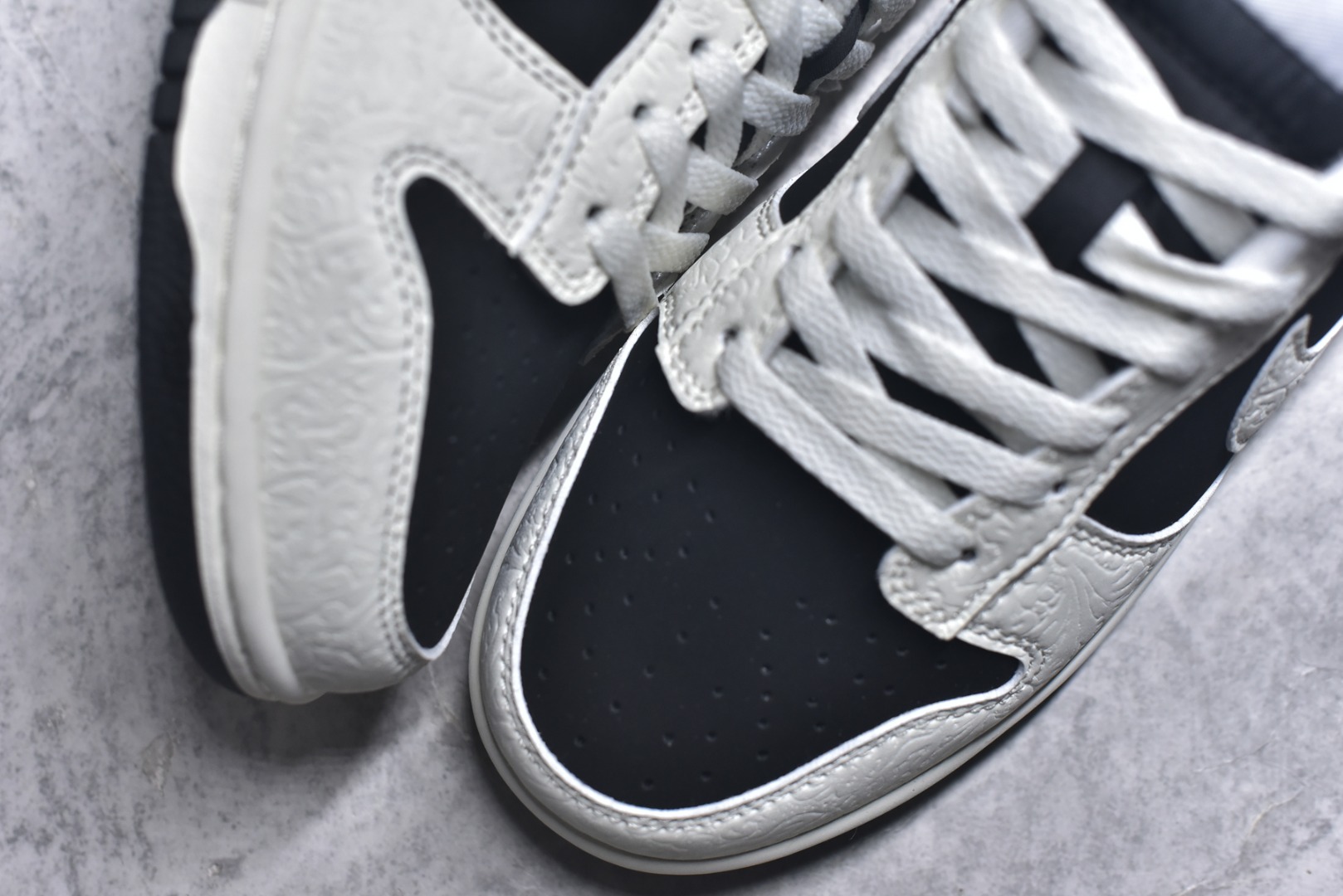 图片[8]-#Nike SB Dunk Low 马年限定 低帮休闲板鞋 IF3944-001 尺码：35.5 36 36.5 37.5 38 38.5 39 40 40.5 41 42 42.5 43 44-选品中心