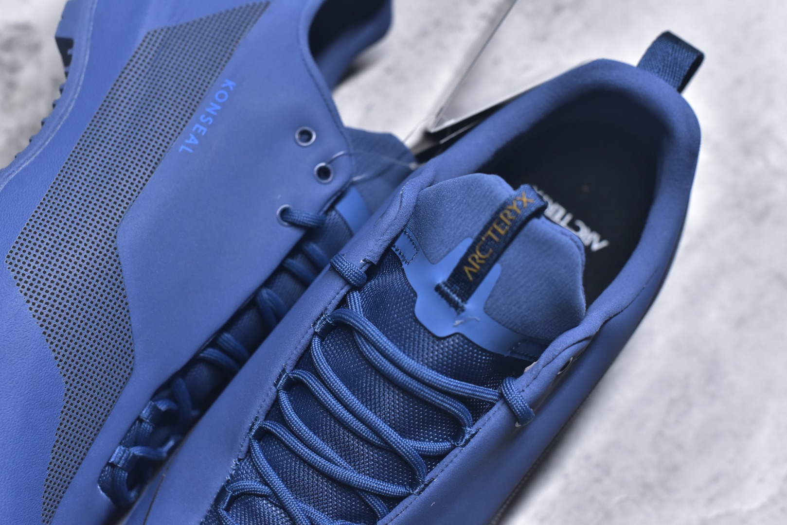 图片[9]-#Arcteryx始祖鸟 Konseal Women 轻量 网布防滑轻便耐磨 低帮户外运动跑步鞋 尺码：39-45-选品中心