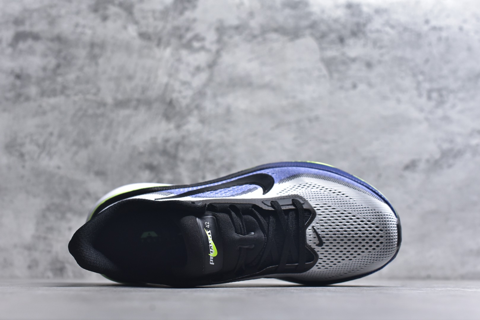 图片[4]-#AIR ZOOM PEGASUS 42代 登月休闲运动跑鞋 兼顾迅疾外观和稳固脚感 后跟覆面和中足动态支撑巧妙融合 缔造稳定顺畅的迈步体验 货号：IH2306-501 尺码：36-45-选品中心