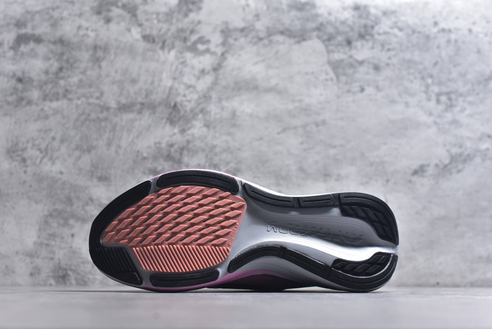 图片[6]-#AIR ZOOM PEGASUS 42代 登月休闲运动跑鞋 兼顾迅疾外观和稳固脚感 后跟覆面和中足动态支撑巧妙融合 缔造稳定顺畅的迈步体验 货号：IB1873-802 尺码：36-45-选品中心