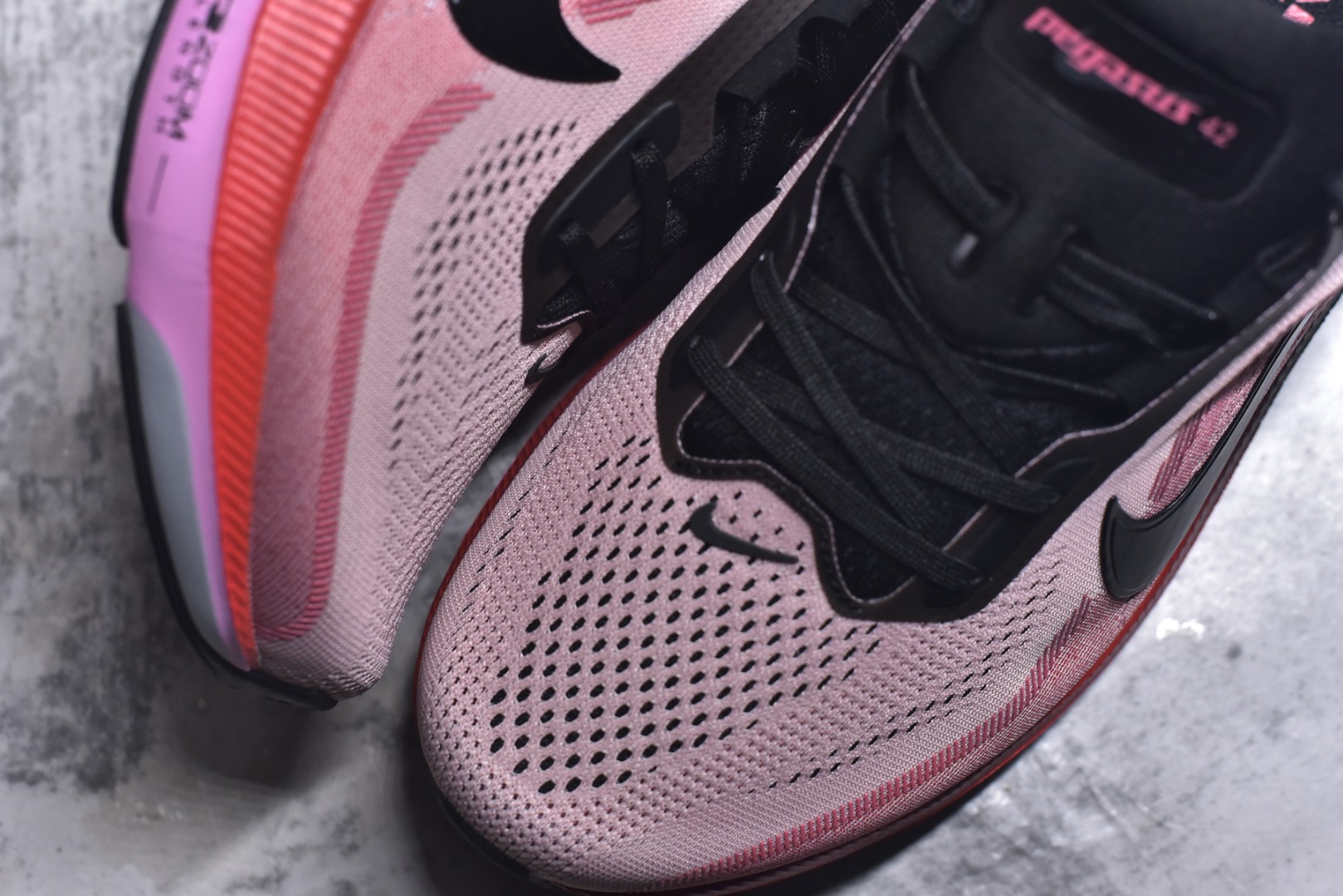 图片[8]-#AIR ZOOM PEGASUS 42代 登月休闲运动跑鞋 兼顾迅疾外观和稳固脚感 后跟覆面和中足动态支撑巧妙融合 缔造稳定顺畅的迈步体验 货号：IB1873-802 尺码：36-45-选品中心