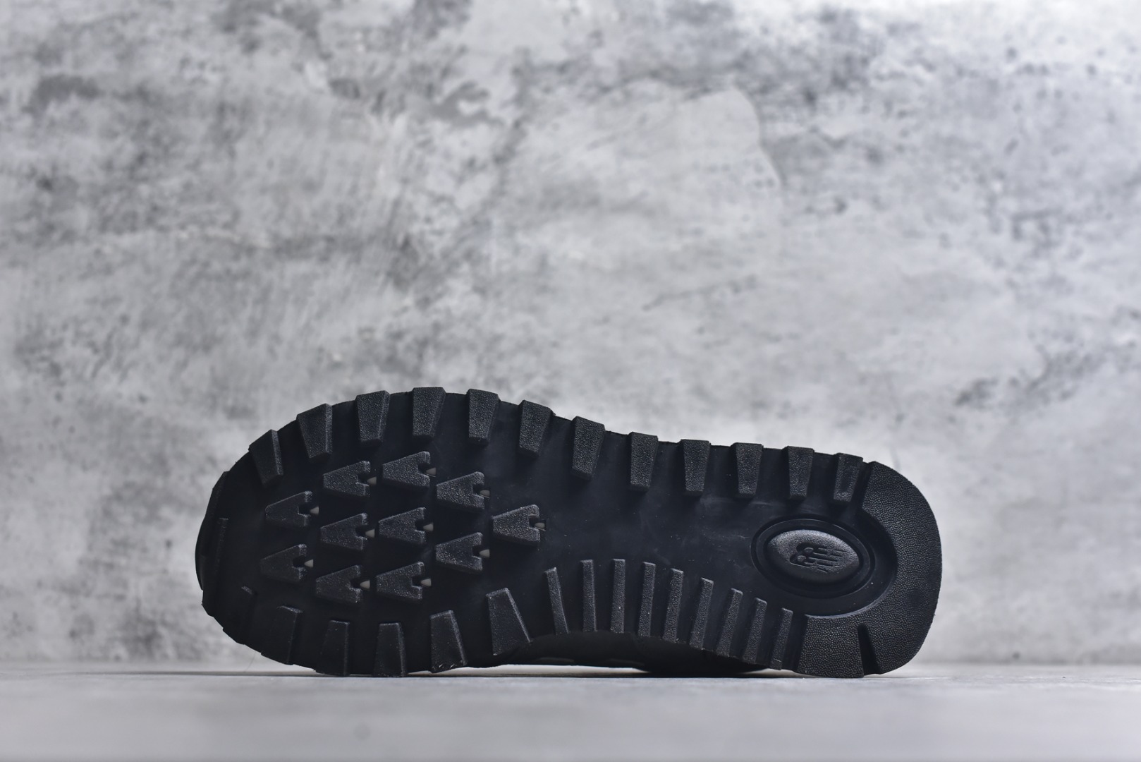 图片[6]-#New Balance NB 574棕蓝色 复古运动跑步鞋 采用猪巴革组合网织物鞋面材质 全新4层组合独立私模大底 货号：U574LGRG 尺码：36 36.5 37.5 38 38.5 39 40 40.5 41.5 42 42.5 43 44 45-选品中心