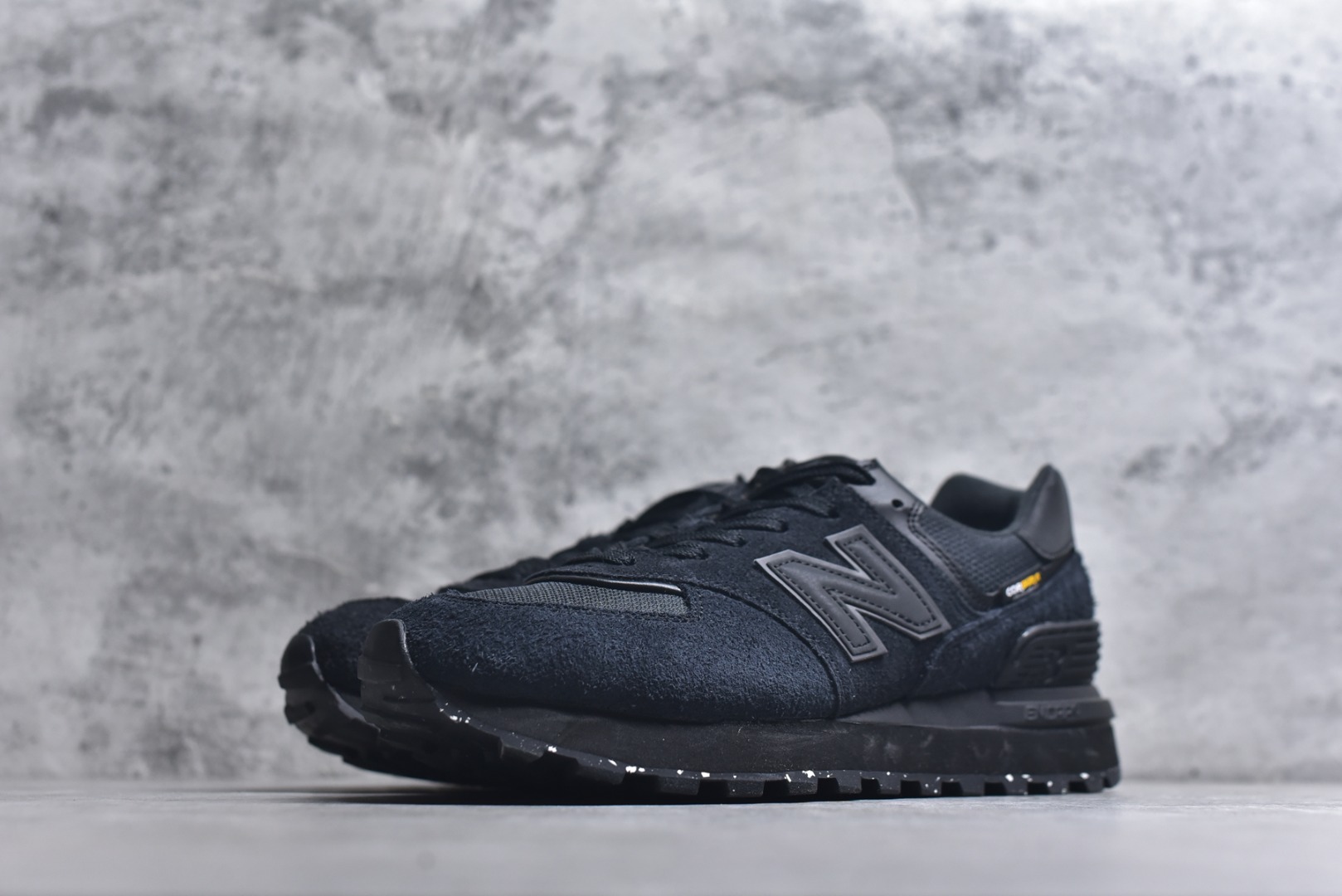 图片[2]-#New Balance NB 574棕蓝色 复古运动跑步鞋 采用猪巴革组合网织物鞋面材质 全新4层组合独立私模大底 货号：U574LGMT 尺码：36 36.5 37.5 38 38.5 39 40 40.5 41.5 42 42.5 43 44 45-选品中心