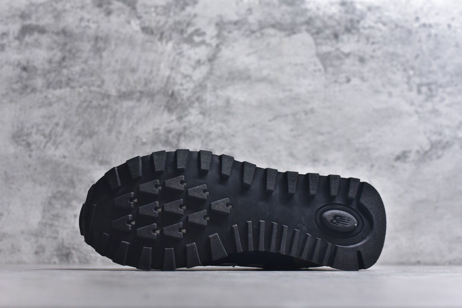 图片[6]-#New Balance NB 574蓝白色 复古运动跑步鞋 采用猪巴革组合网织物鞋面材质 全新4层组合独立私模大底 货号：U574LGRN 尺码：36 36.5 37.5 38 38.5 39 40 40.5 41.5 42 42.5 43 44 45-选品中心