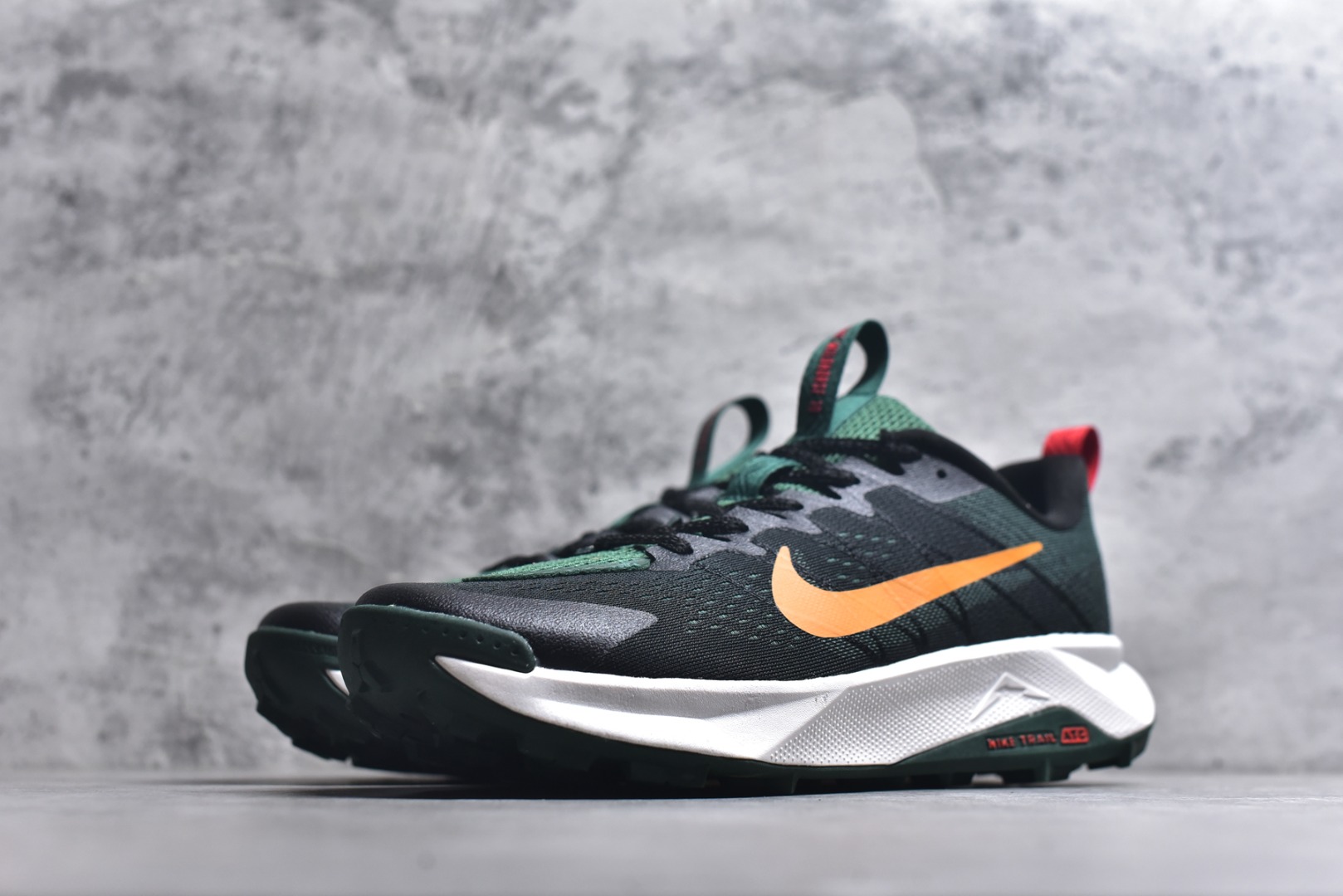 图片[2]-#NIKE REACTX Wildhorse 10 户外运动越野跑步鞋 兼顾迅疾外观和稳固脚感 后跟覆面和中足动态支撑巧妙融合 缔造稳定顺畅的迈步体验 货号：FV2338-005 尺码：36-45-选品中心