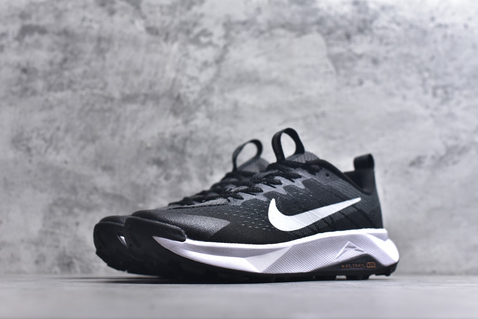 图片[2]-#NIKE REACTX Wildhorse 10 户外运动越野跑步鞋 兼顾迅疾外观和稳固脚感 后跟覆面和中足动态支撑巧妙融合 缔造稳定顺畅的迈步体验 货号：FV2338-001 尺码：36-45-选品中心