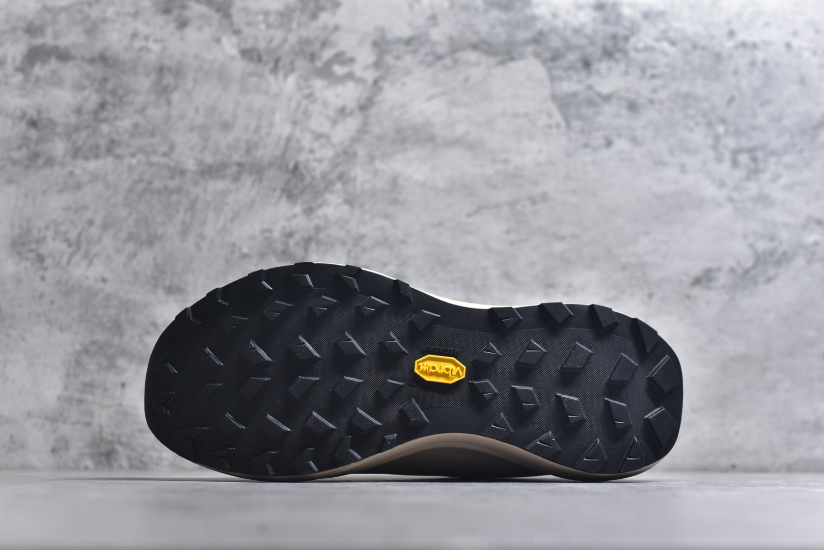 图片[6]-#始祖鸟·Arcteryx Norvan LD4 GTX Trail 北温哥华4代系列长距离越野徒步户外运动跑鞋 市场高版本 细节完美对应原版 区别市面错版 户外功能满分💯 百搭高颜值 尺码：39-45-选品中心