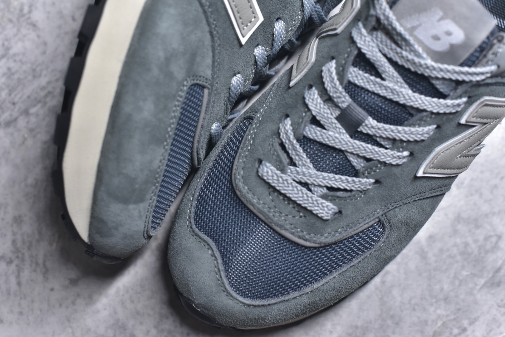 图片[8]-#New Balance NB 574 复古运动跑步鞋 采用猪巴革组合网织物鞋面材质 全新4层组合独立私模大底 货号：U574LGHX 尺码：36 36.5 37.5 38 38.5 39 40 40.5 41.5 42 42.5 43 44 45-选品中心