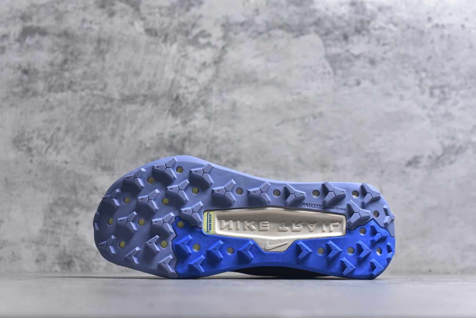 图片[6]-#NIKE REACTX Wildhorse 10 户外运动越野跑步鞋 兼顾迅疾外观和稳固脚感 后跟覆面和中足动态支撑巧妙融合 缔造稳定顺畅的迈步体验 货号：FV2337-400 尺码：36-45-选品中心