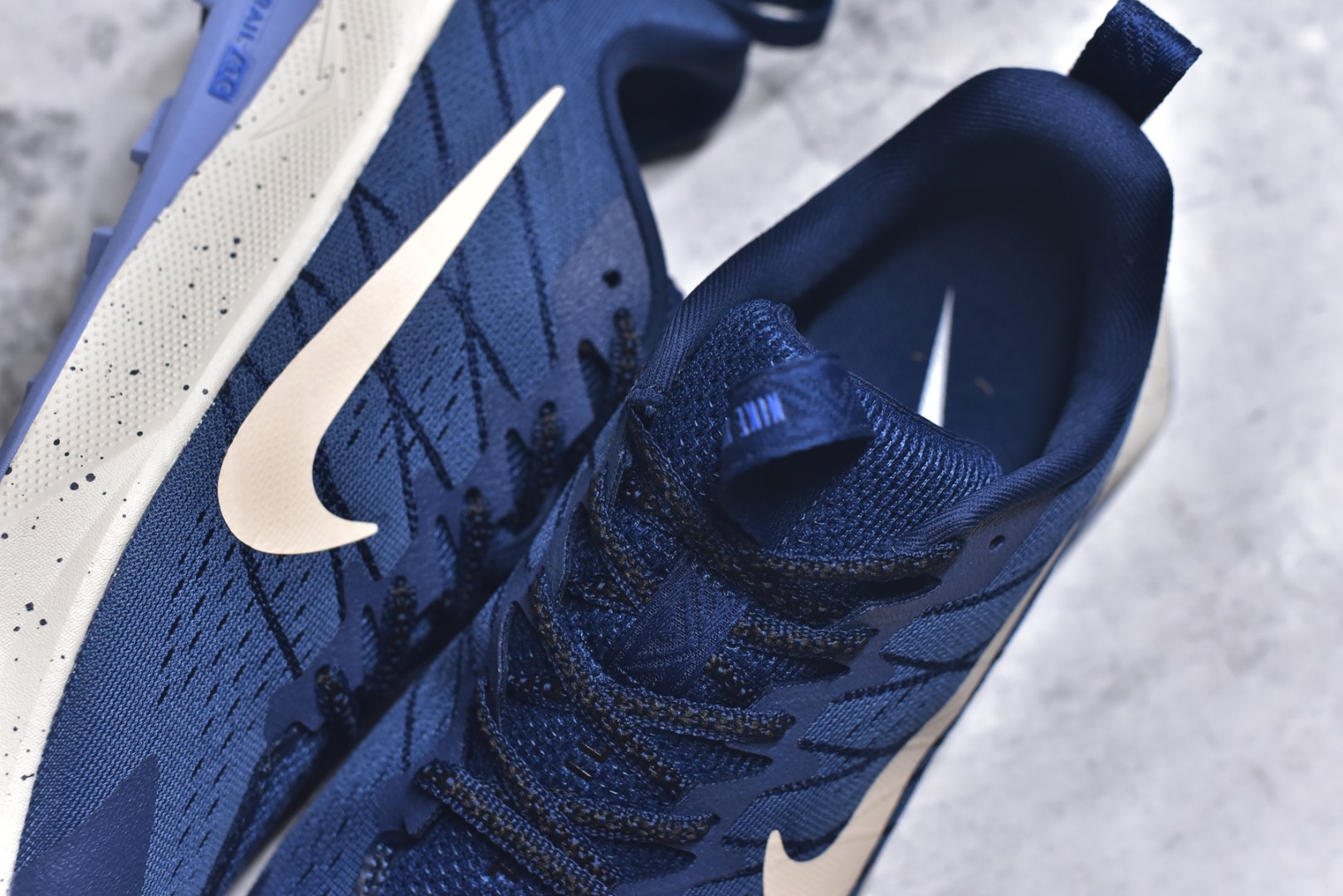 图片[9]-#NIKE REACTX Wildhorse 10 户外运动越野跑步鞋 兼顾迅疾外观和稳固脚感 后跟覆面和中足动态支撑巧妙融合 缔造稳定顺畅的迈步体验 货号：FV2337-400 尺码：36-45-选品中心