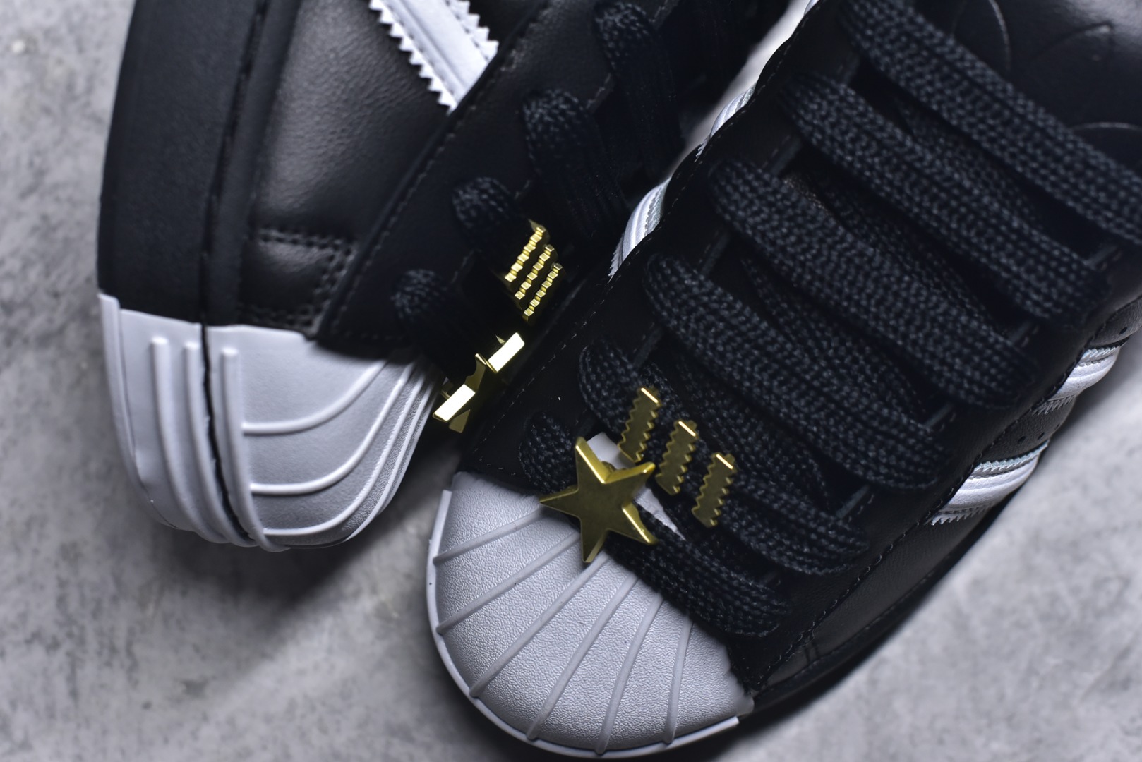 图片[8]-#贝壳头三代 黑色 JR7444 男女鞋 35.5 36 36.5 37 38 38.5 39 40 40.5 41 42 42.5 43 44 44.5 45-选品中心