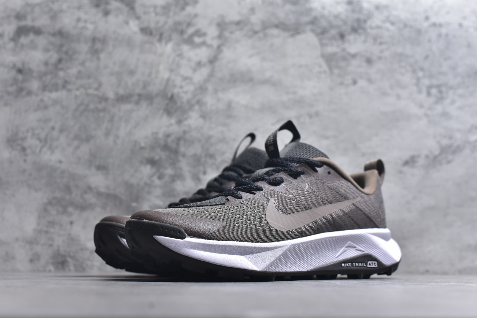 图片[2]-#NIKE REACTX Wildhorse 10 户外运动越野跑步鞋 兼顾迅疾外观和稳固脚感 后跟覆面和中足动态支撑巧妙融合 缔造稳定顺畅的迈步体验 货号：FV2338-007 尺码：36-45-选品中心