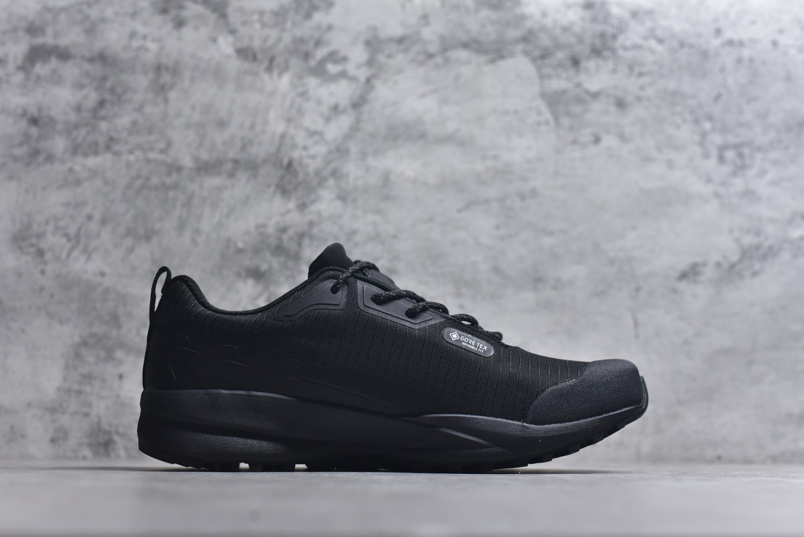 图片[3]-#可隆KOLON SPORT Skyler 2 舒适柔软 防水支撑轻便回弹 户外 低帮徒步鞋 目前市场顶级版本 所有细节都完美对应原版 支持防水效果 防滑耐磨效果拉满 户外功能满分 货号：LUFG5ST400-BK 尺码：39-44-选品中心