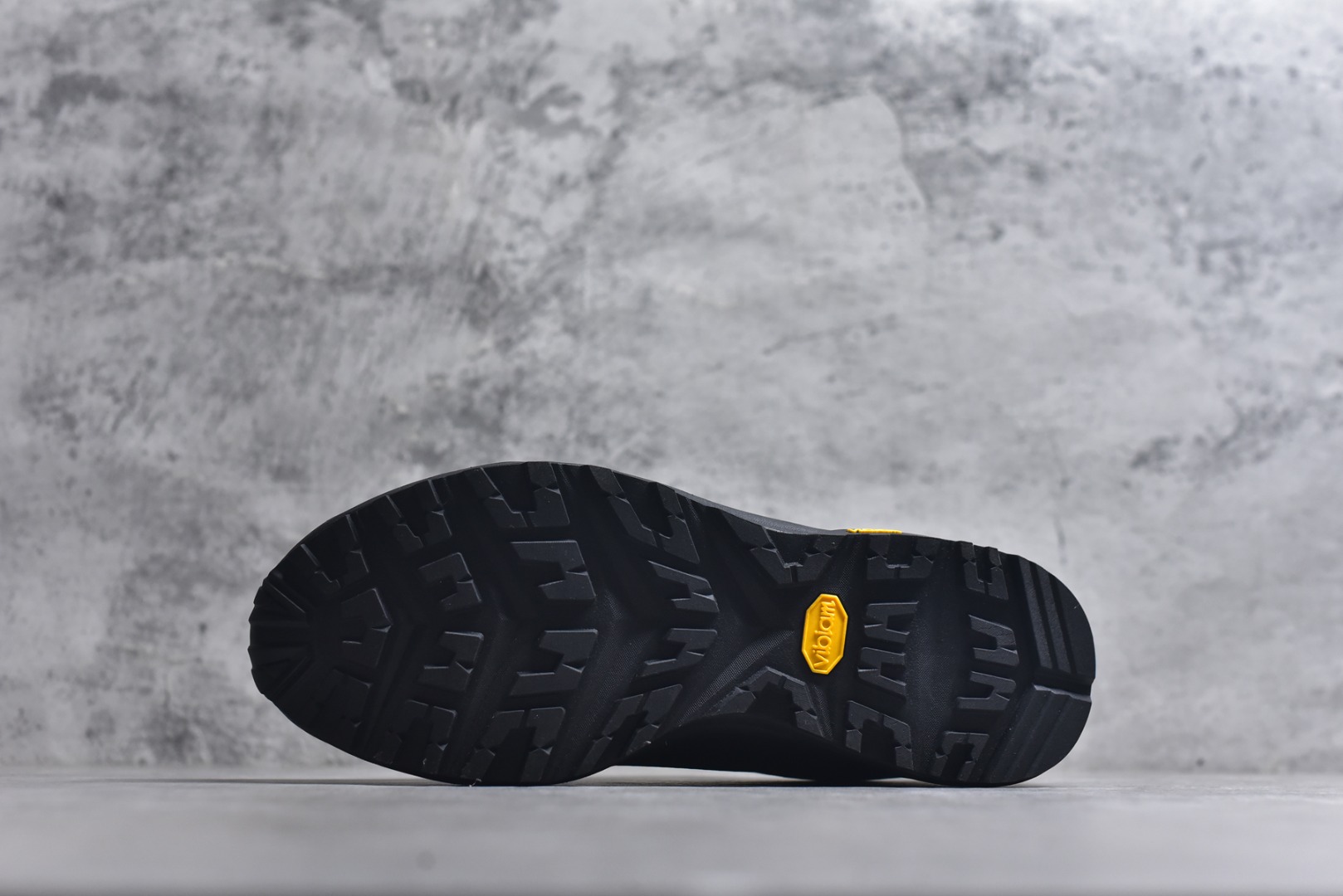 图片[6]-#可隆KOLON SPORT Skyler 2 舒适柔软 防水支撑轻便回弹 户外 低帮徒步鞋 目前市场顶级版本 所有细节都完美对应原版 支持防水效果 防滑耐磨效果拉满 户外功能满分 货号：LUFG5ST400-BK 尺码：39-44-选品中心