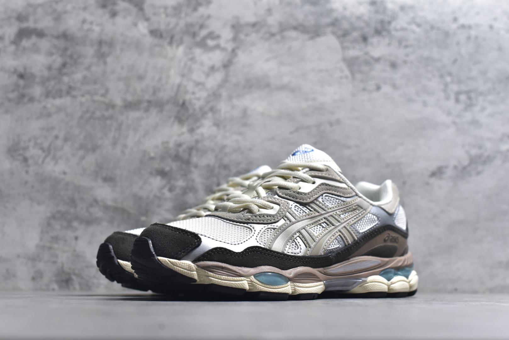 图片[2]-#亚瑟士 Asics GEL-NYC系列 舒适百搭 低帮 休闲跑步鞋 透气网 全新AHAR 橡胶材质 组合果冻底 款号：1203A383-103 尺码：36 37 38 39 40 41.5 42 43.5 44 45 46-选品中心