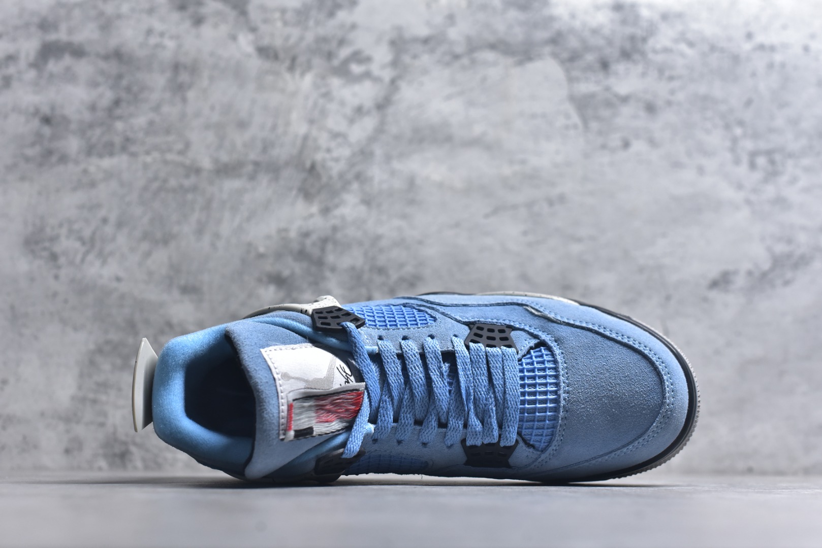 图片[4]-#Air Jordan AJ4 Retro 大学蓝 中帮篮球鞋 原楦原纸板同源开发 完美呈现乔4的版型 内侧正确双色网格 还原细节 正确气垫颜色 正确网格工艺 正确拉帮工艺 全鞋原装材料制作 原档案原模具打造 货号：CT8527-400 尺码：36-48-选品中心