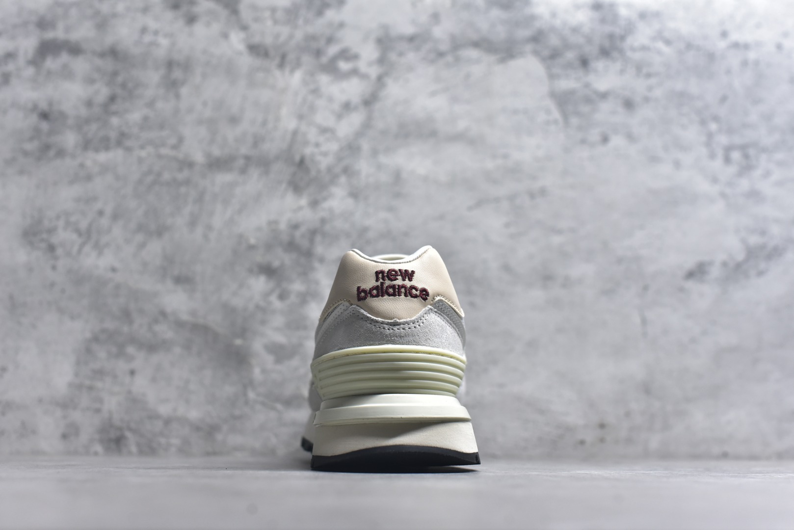 图片[5]-#New Balance NB574 低帮复古休闲慢跑鞋 毛边牛仔面料 ENCAP缓震中底 原盒原标 天猫京东平台专供 早期外围实体充正案例无数，外贸客户指定订单 前后掌分段组合大底 内置科技软底 缓震效果极佳 货号：U574LGE1 尺码：36-45-选品中心