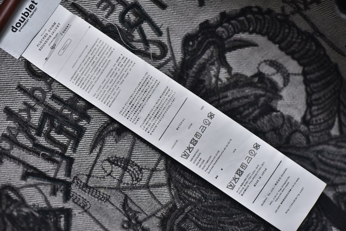 图片[8]-#Doublet 骷髅虎头蝙蝠袖夹克外套 购置原版开发，25年8月开发至今，巅峰重工代表作，超级稀有重工款，表层采用进口丹宁胚布覆满植绒涂层，触感如天鹅绒般舒适，经十余道做旧工艺，深度手工洗水成就Vintage肌理质感，呈现自然的复古褪色与柔软质感，田岛专机精密刺绣（前后幅满绣），图案立体，细节饱满，主标两侧保留设计线头，体现手工痕迹，口袋等部位采用手工缝线加固，全套定制五金配件，经洗水处理后色泽复古，宽松蝙蝠袖剪裁，包容性强，工艺复杂，产量极少，属于品牌代表性重工款式 尺码：S-L-选品中心
