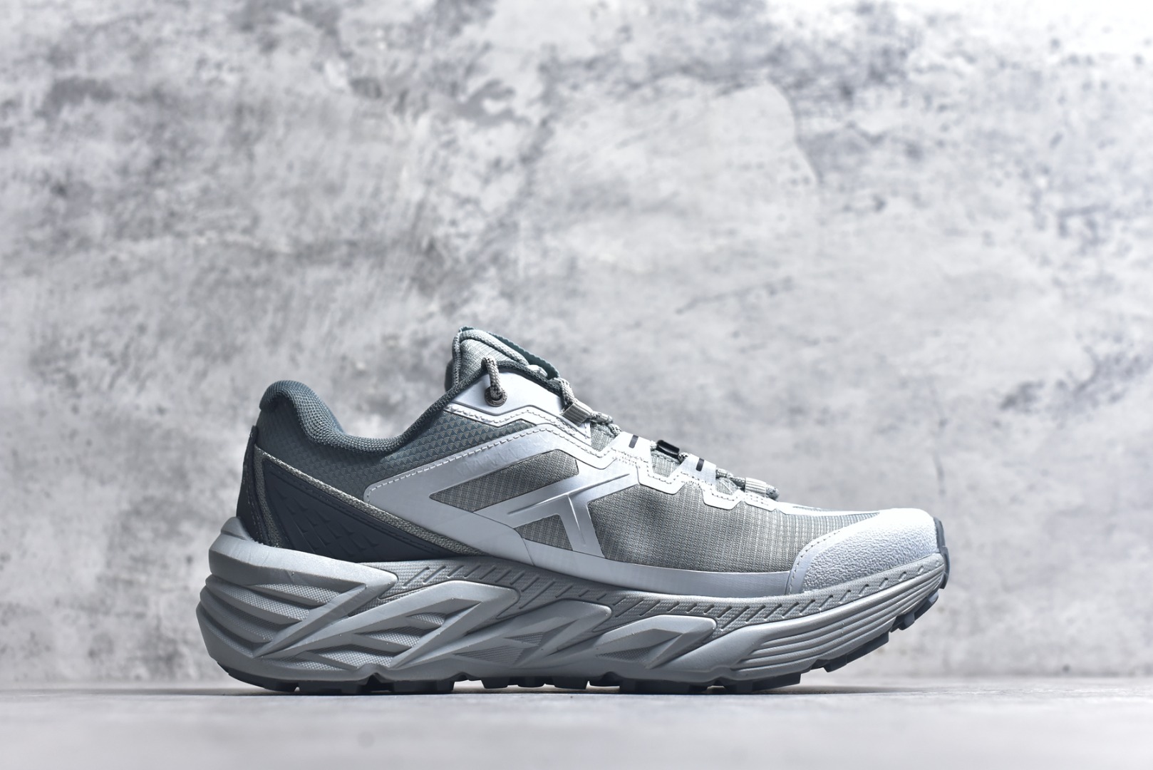 图片[3]-#【原装公司级 KAILAS 山行-2 GTX 户外越野鞋】 热门爆款 鞋面主体采用梭织布 内里搭配GTX防水内靴 防水性能高 包裹性强 Vibram Megagrip大底支撑超强抓地及耐磨性 专为户外而生 尺码：36-45-选品中心