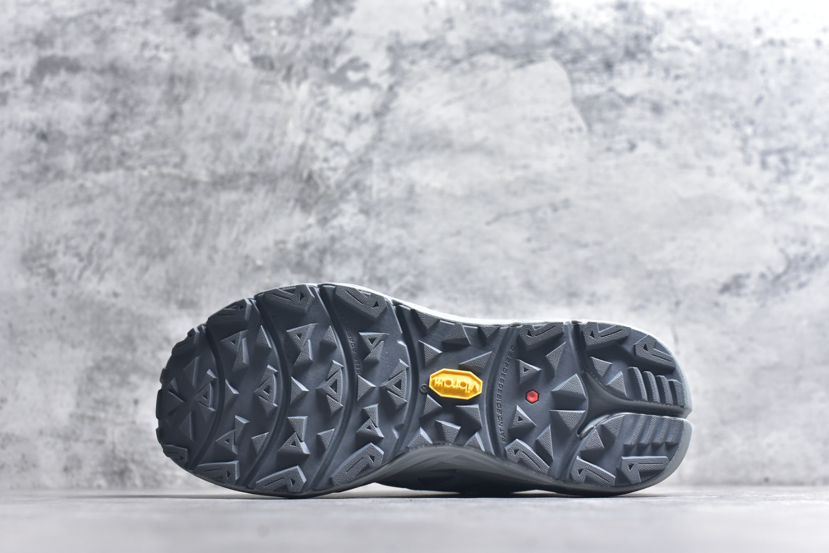 图片[6]-#【原装公司级 KAILAS 山行-2 GTX 户外越野鞋】 热门爆款 鞋面主体采用梭织布 内里搭配GTX防水内靴 防水性能高 包裹性强 Vibram Megagrip大底支撑超强抓地及耐磨性 专为户外而生 尺码：36-45-选品中心