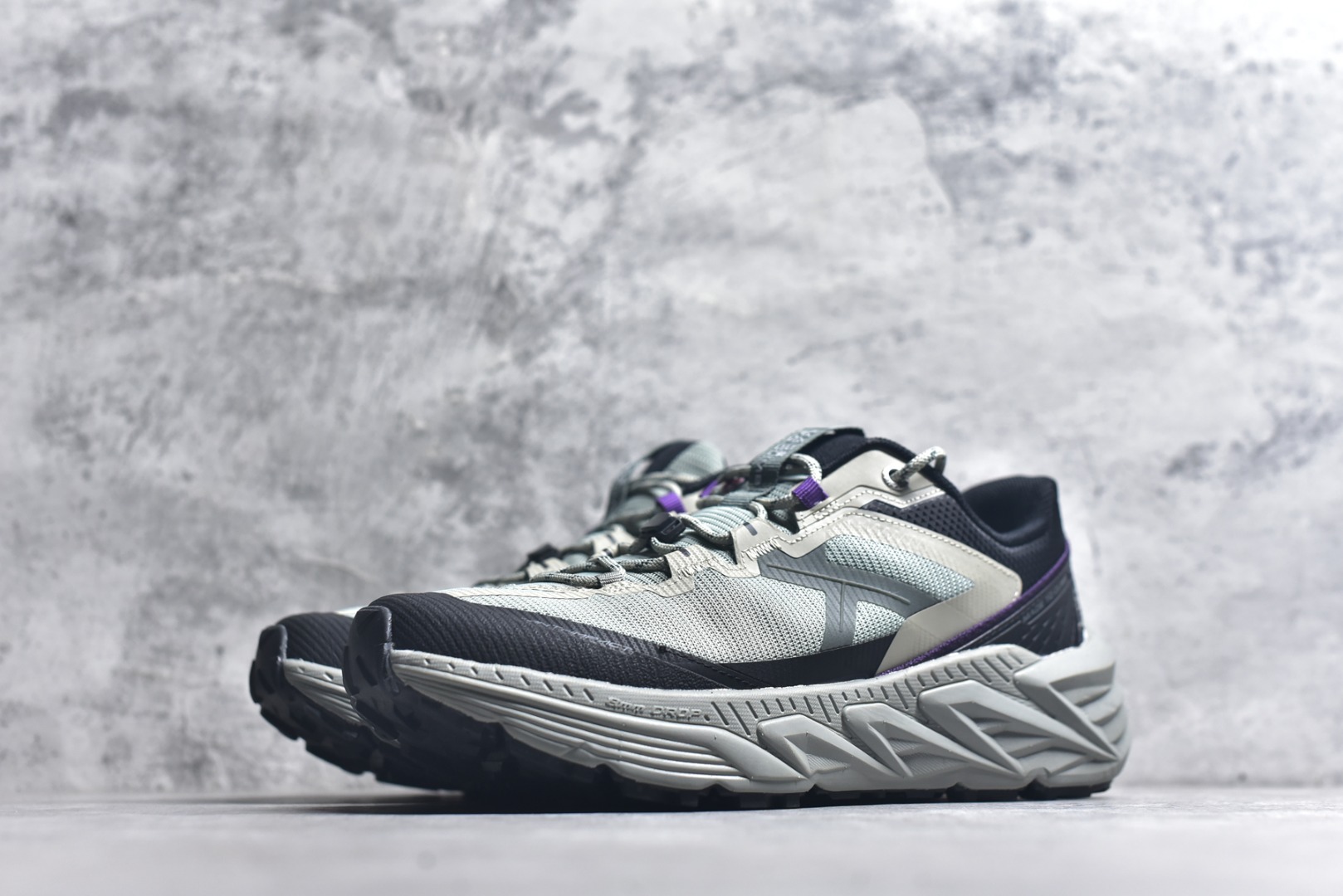 图片[2]-#【原装公司级 KAILAS 山行-2 GTX 户外越野鞋】 热门爆款 鞋面主体采用梭织布 内里搭配GTX防水内靴 防水性能高 包裹性强 Vibram Megagrip大底支撑超强抓地及耐磨性 专为户外而生 尺码：36-45-选品中心