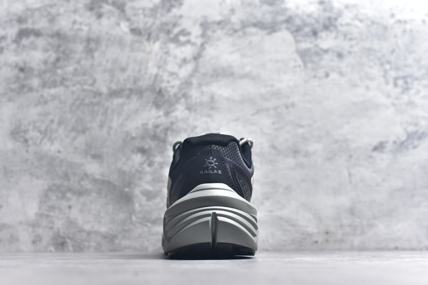 图片[5]-#【原装公司级 KAILAS 山行-2 GTX 户外越野鞋】 热门爆款 鞋面主体采用梭织布 内里搭配GTX防水内靴 防水性能高 包裹性强 Vibram Megagrip大底支撑超强抓地及耐磨性 专为户外而生 尺码：36-45-选品中心