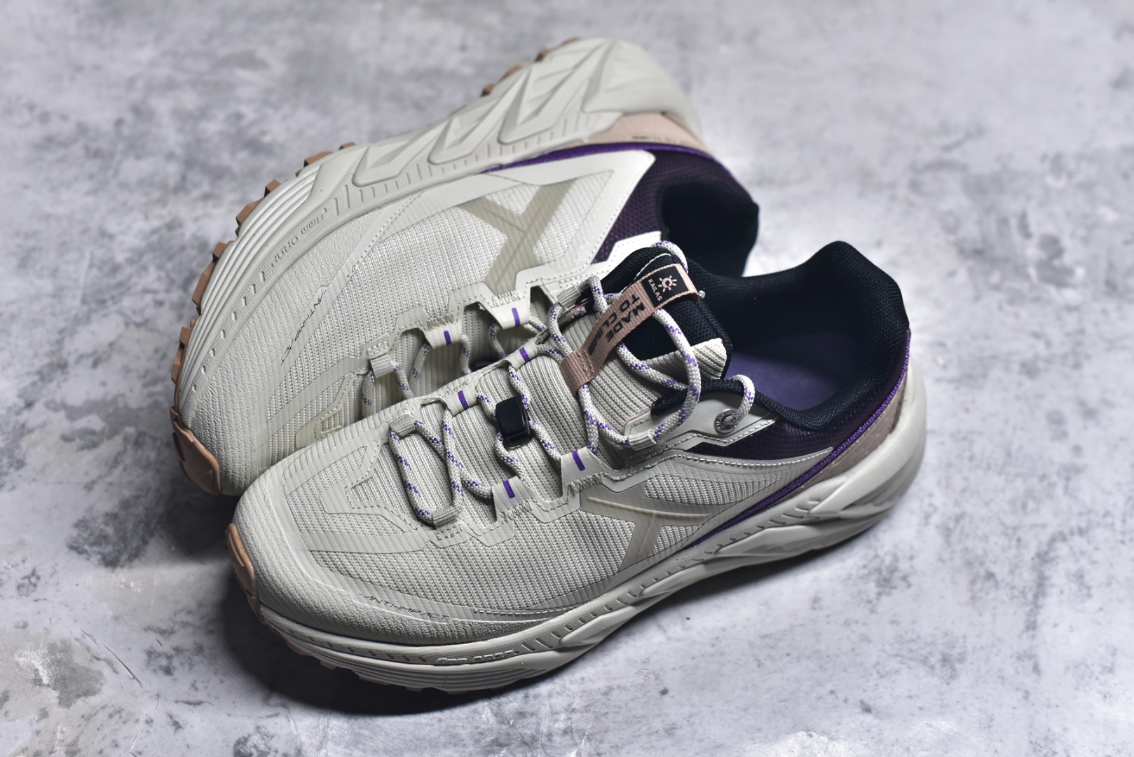 图片[7]-#【原装公司级 KAILAS 山行-2 GTX 户外越野鞋】 热门爆款 鞋面主体采用梭织布 内里搭配GTX防水内靴 防水性能高 包裹性强 Vibram Megagrip大底支撑超强抓地及耐磨性 专为户外而生 尺码：36-45-选品中心