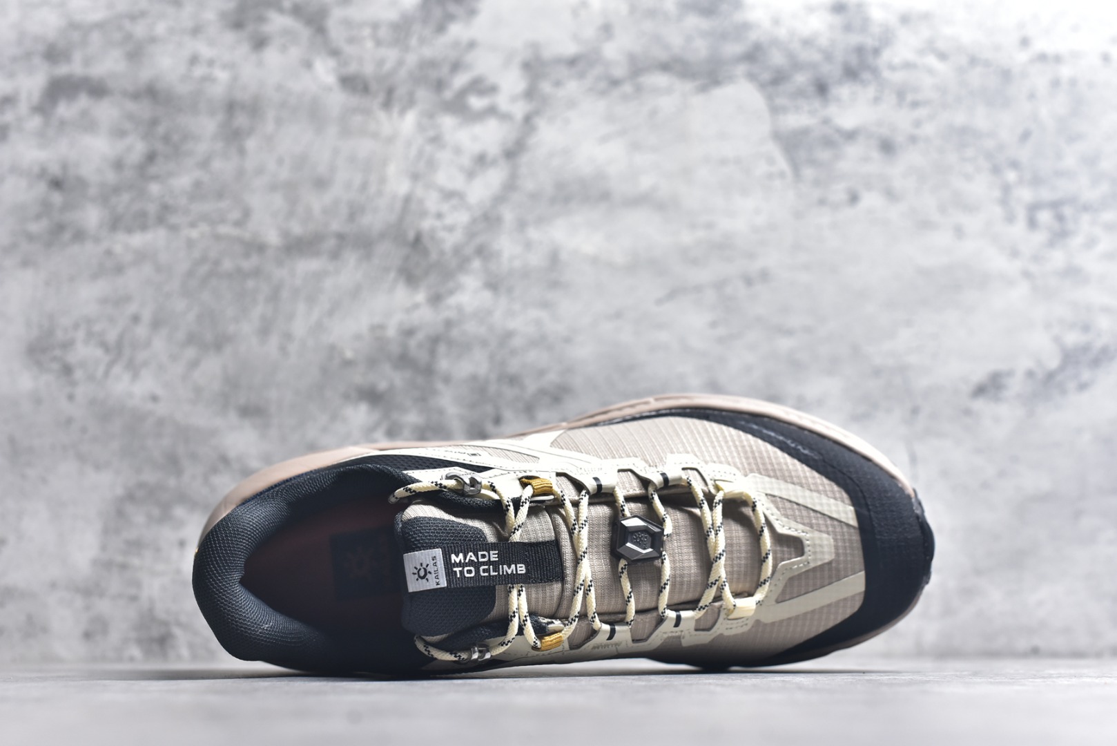 图片[4]-#【原装公司级 KAILAS 山行-2 GTX 户外越野鞋】 热门爆款 鞋面主体采用梭织布 内里搭配GTX防水内靴 防水性能高 包裹性强 Vibram Megagrip大底支撑超强抓地及耐磨性 专为户外而生 尺码：36-45-选品中心