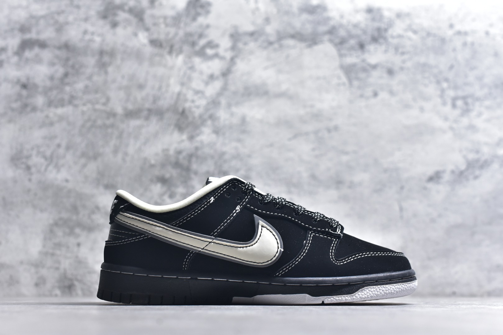 图片[3]-#Nike Dunk Low Retro 联名 周年高端定制 低帮休闲板鞋 ▪定制鞋盒 大厂纯原品质出货 超高清洁度 皮料切割干净无任何毛边 细节完美 尺码：36 36.5 37.5 38 38.5 39 40 40.5 41 42 42.5 43 44 44.5 45-选品中心