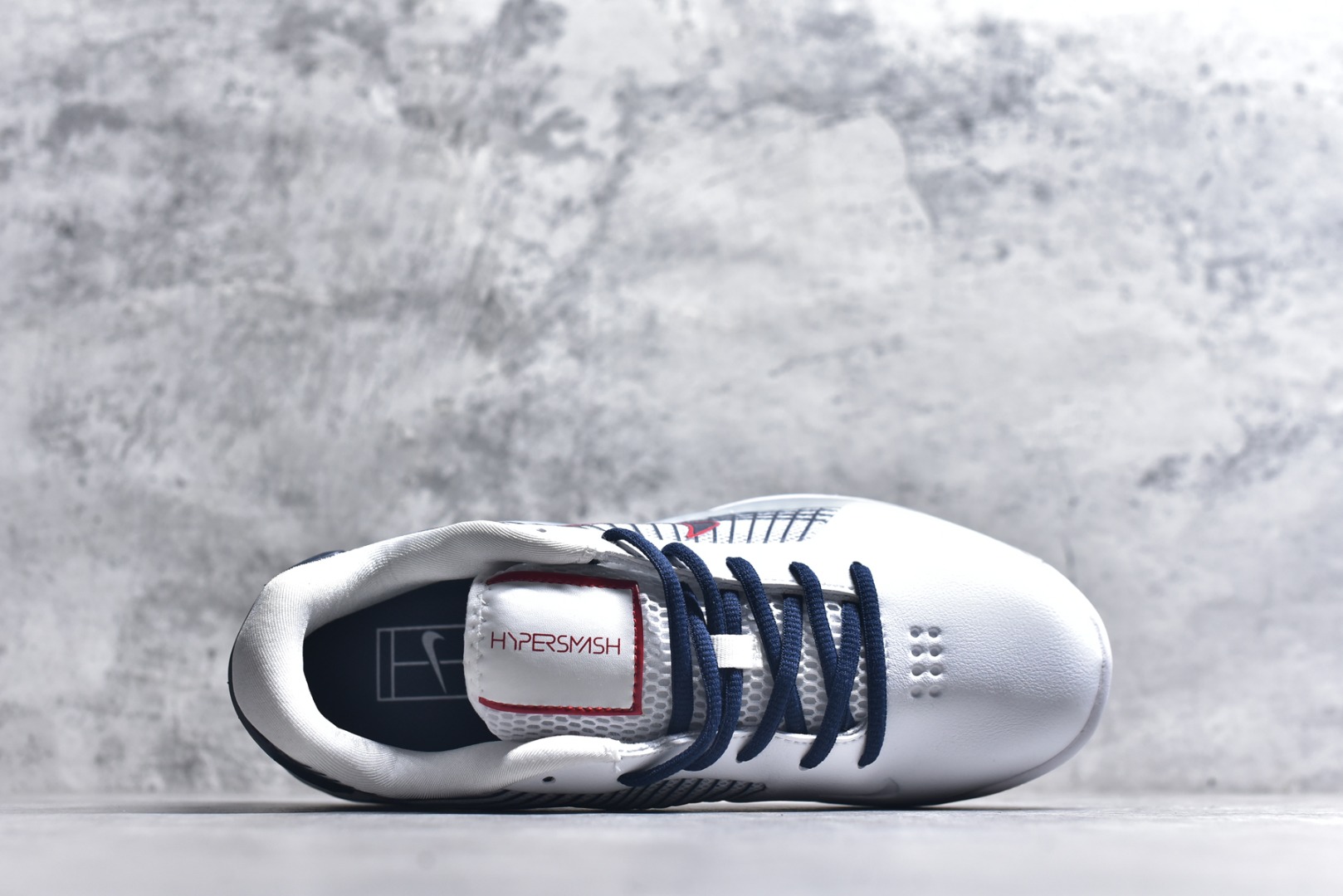 图片[4]-#原厂级别 NK Zoom Vapor 12 Hypersmash 白黑红 百搭舒适透气支撑低帮网球鞋 ▪外底采用耐穿橡胶材料，轻盈非凡。匠心设计助力轻松减速、急停和回防，令你如行云流水般自如攻 尺码：36 37 38 39 40 41 42 43 44 45&26-选品中心