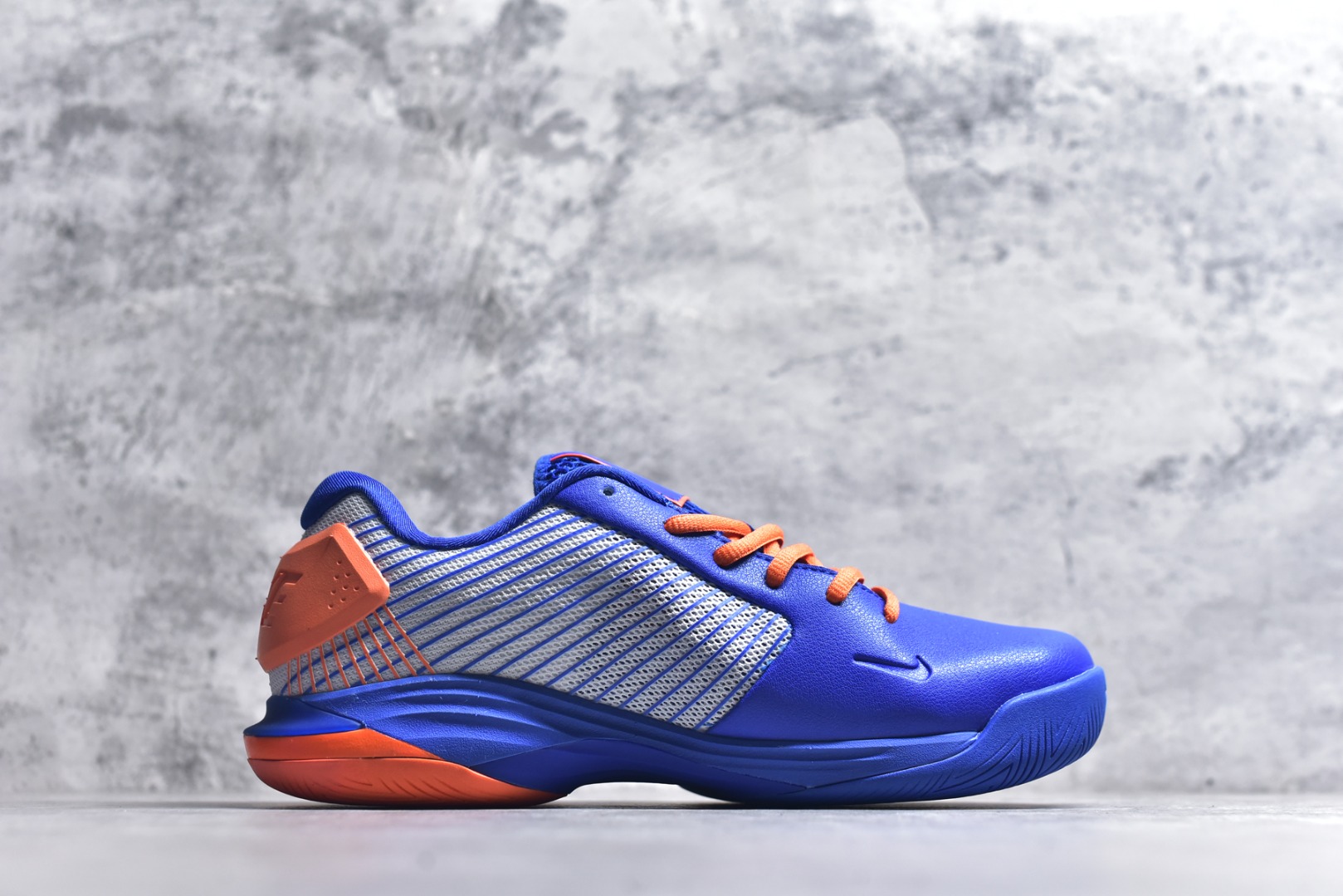 图片[3]-#原厂级别 NK Zoom Vapor 12 Hypersmash 蓝橙 百搭舒适透气支撑低帮网球鞋 ▪外底采用耐穿橡胶材料，轻盈非凡。匠心设计助力轻松减速、急停和回防，令你如行云流水般自如攻 尺码：36 37 38 39 40 41 42 43 44 45&26-选品中心