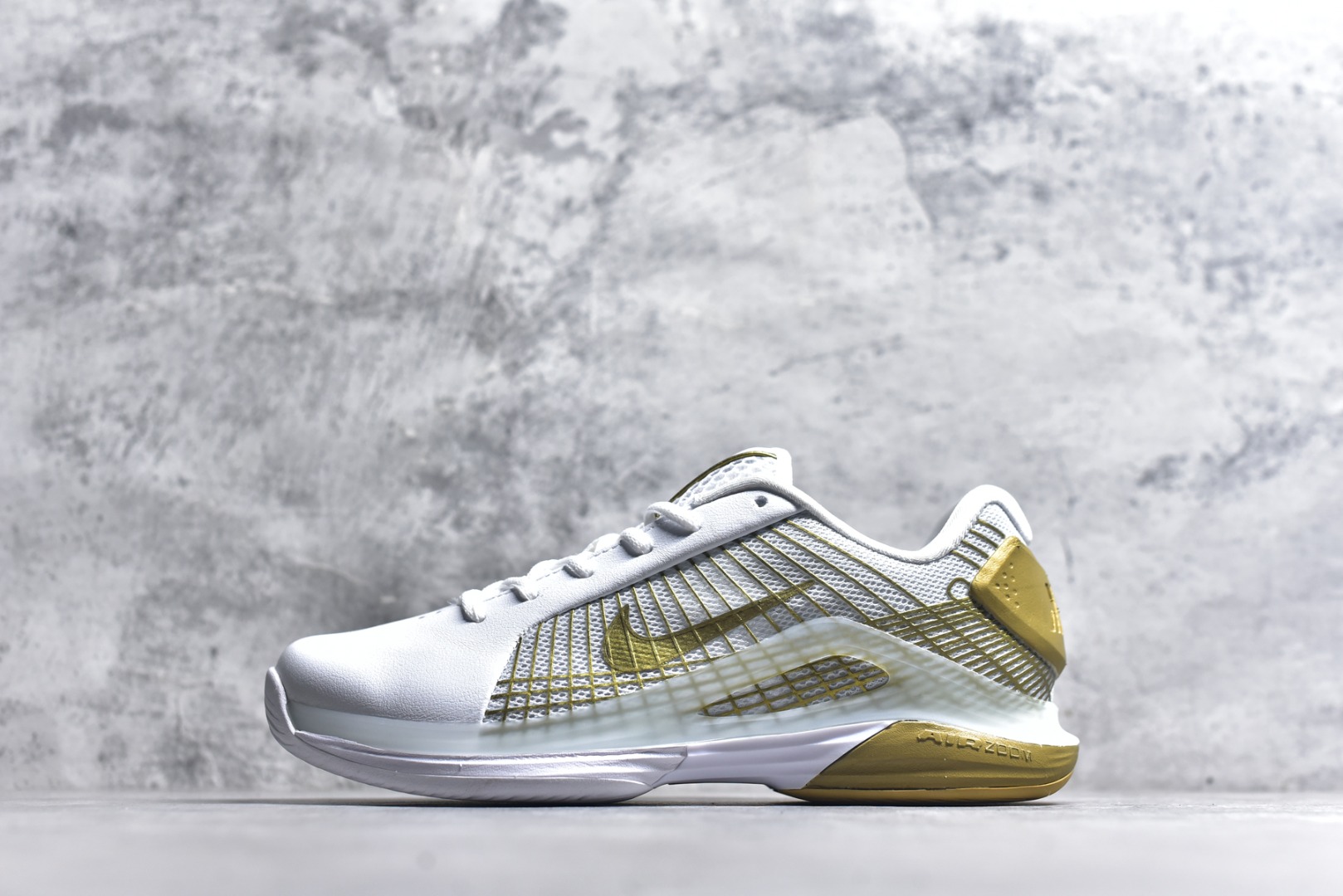 #原厂级别 NK Zoom Vapor 12 Hypersmash 白金 百搭舒适透气支撑低帮网球鞋 ▪外底采用耐穿橡胶材料，轻盈非凡。匠心设计助力轻松减速、急停和回防，令你如行云流水般自如攻 尺码：36 37 38 39 40 41 42 43 44 45&26-选品中心