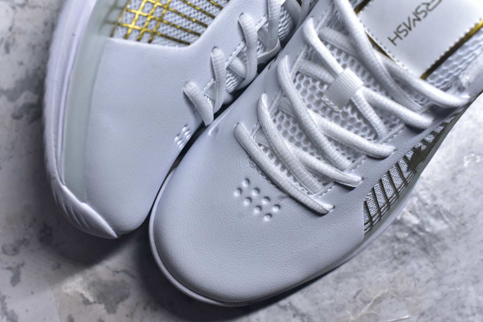 图片[8]-#原厂级别 NK Zoom Vapor 12 Hypersmash 白金 百搭舒适透气支撑低帮网球鞋 ▪外底采用耐穿橡胶材料，轻盈非凡。匠心设计助力轻松减速、急停和回防，令你如行云流水般自如攻 尺码：36 37 38 39 40 41 42 43 44 45&26-选品中心