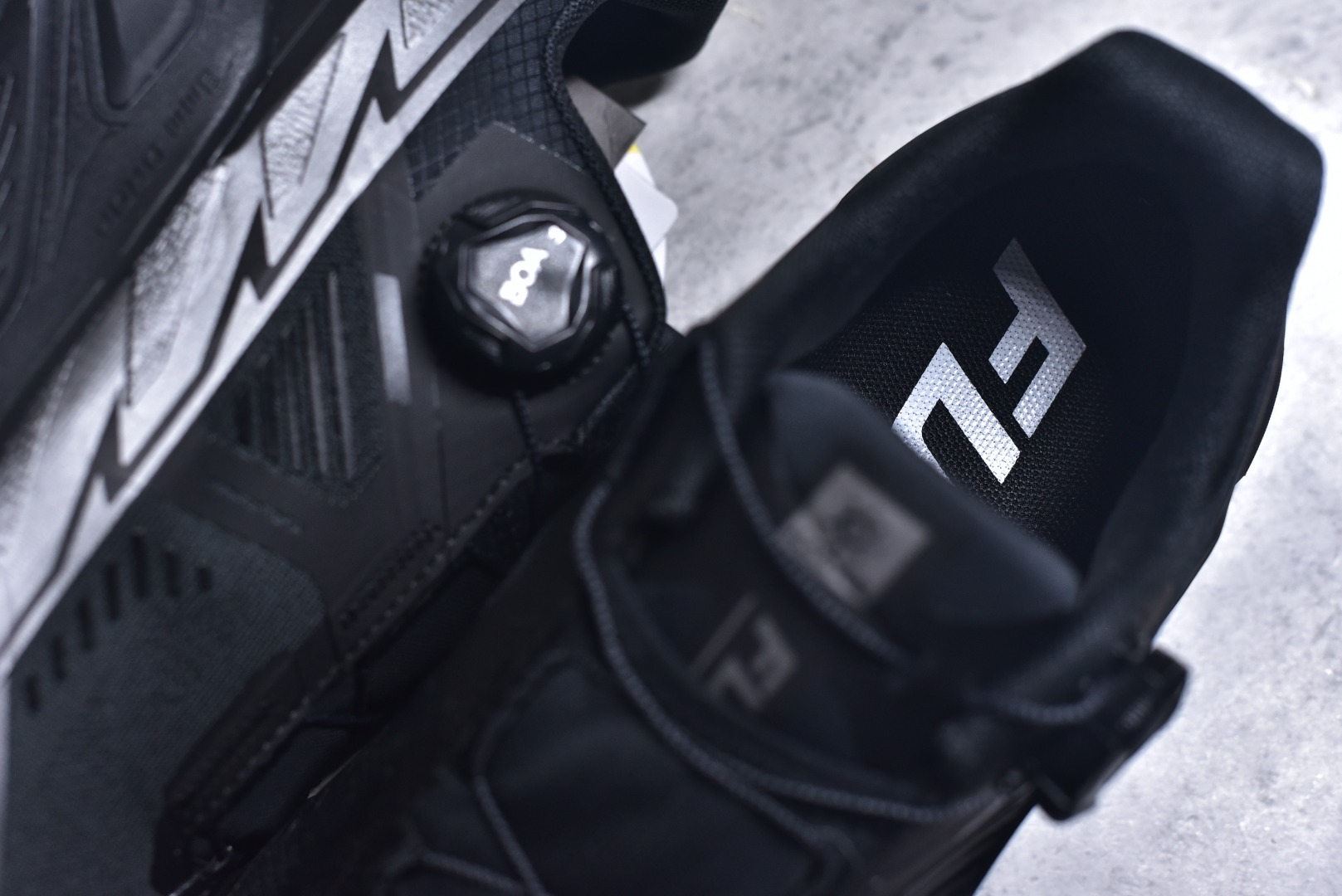 图片[9]-#KAILAS FUGA EX3 BOA 凯乐石25款舒适缓冲徒步 织物TPU减震防滑透气包裹性轻便低帮 超强抓地力越野跑步鞋 KAILAS凯乐石品牌是全球三大全系攀登品牌之一，于2003年创立于中国广州，致力于为有攀登梦想的户外运动员及爱好者，研发制造功能性专业装备，满足他们在极限环境下安全舒适的需求，凯乐石专注于科技面料的开发及专业功能设计，产品线覆盖登山、攀岩、徒步、越野跑山、露营、旅行等多项户外运动，通过运动员的测试反馈，不断进化迭代，产品荣获国内外大奖71座，发明专利21个，更突破性的自主研发攀登器械，打造出中国的攀登硬实力。 尺码：36 36.5 37.5 38 38.5 39 39.5 40 40.5 41 41.5 42 42.5 43 44 44.5 45-选品中心