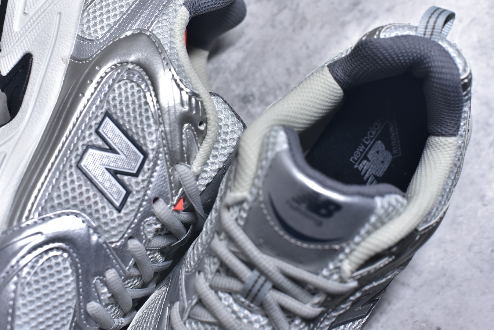 图片[9]-#新百伦 New Balance 530 复古跑鞋 小红书爆款 官网售罄这双鞋确实是NB家经典复古款式之一，以全新科技诠释，成功打造530鞋款，鞋面在保持530基本线条和片层结构的同时，采用更为简洁、流畅的设计语言官方 货号： MR530SNC 尺码：36-45-选品中心