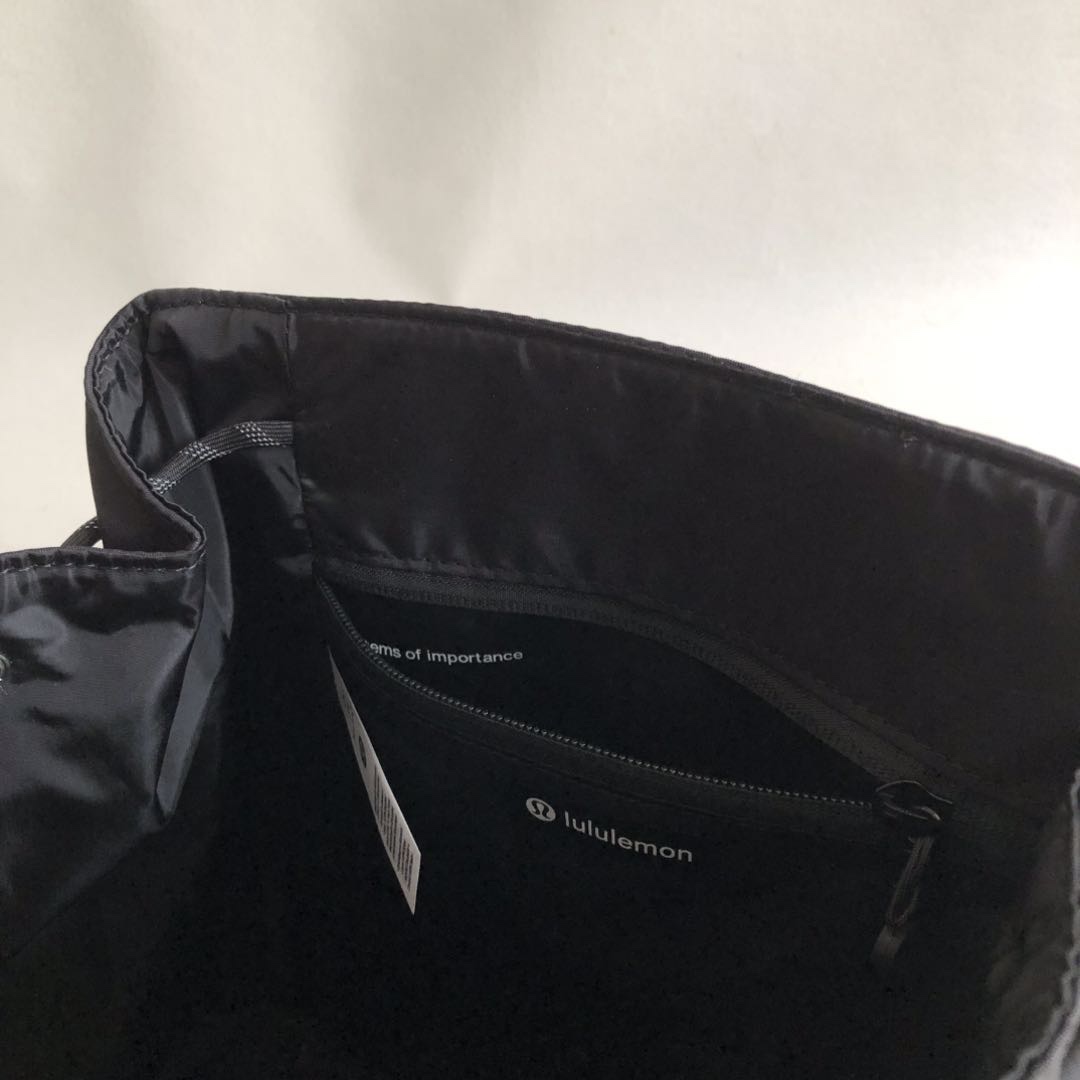 lululemon Drawstring Bucket Backpack – Black - Bag 9
