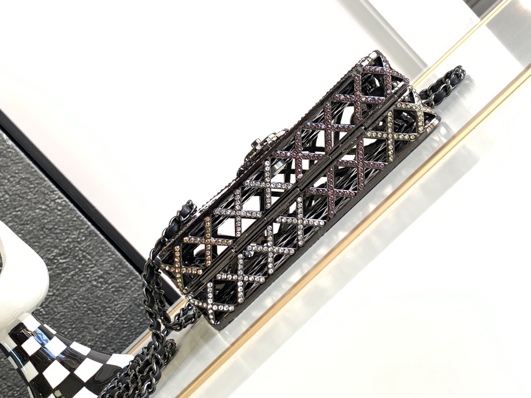 Chanel Classic Handcrafted Luxury Leather Shoulder Bag Ref.7F9A9947 3