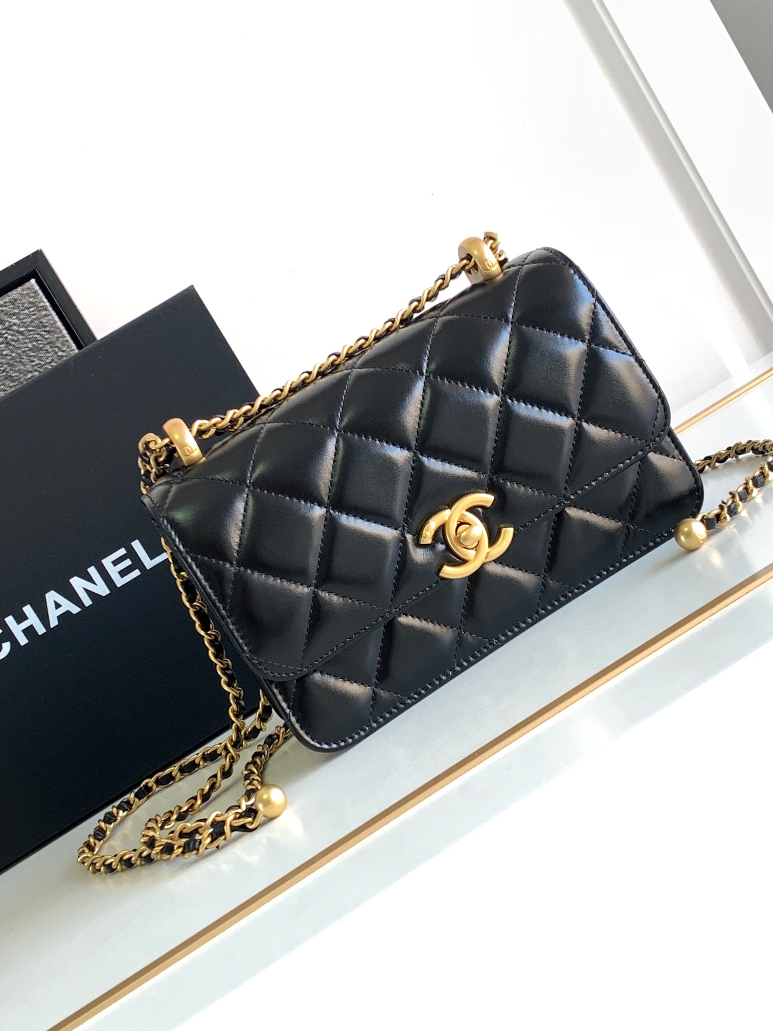 Chanel Classic Flap Bag Crossbody & Shoulder Bags Good Quality Replica
 Black Calfskin Cowhide Vintage