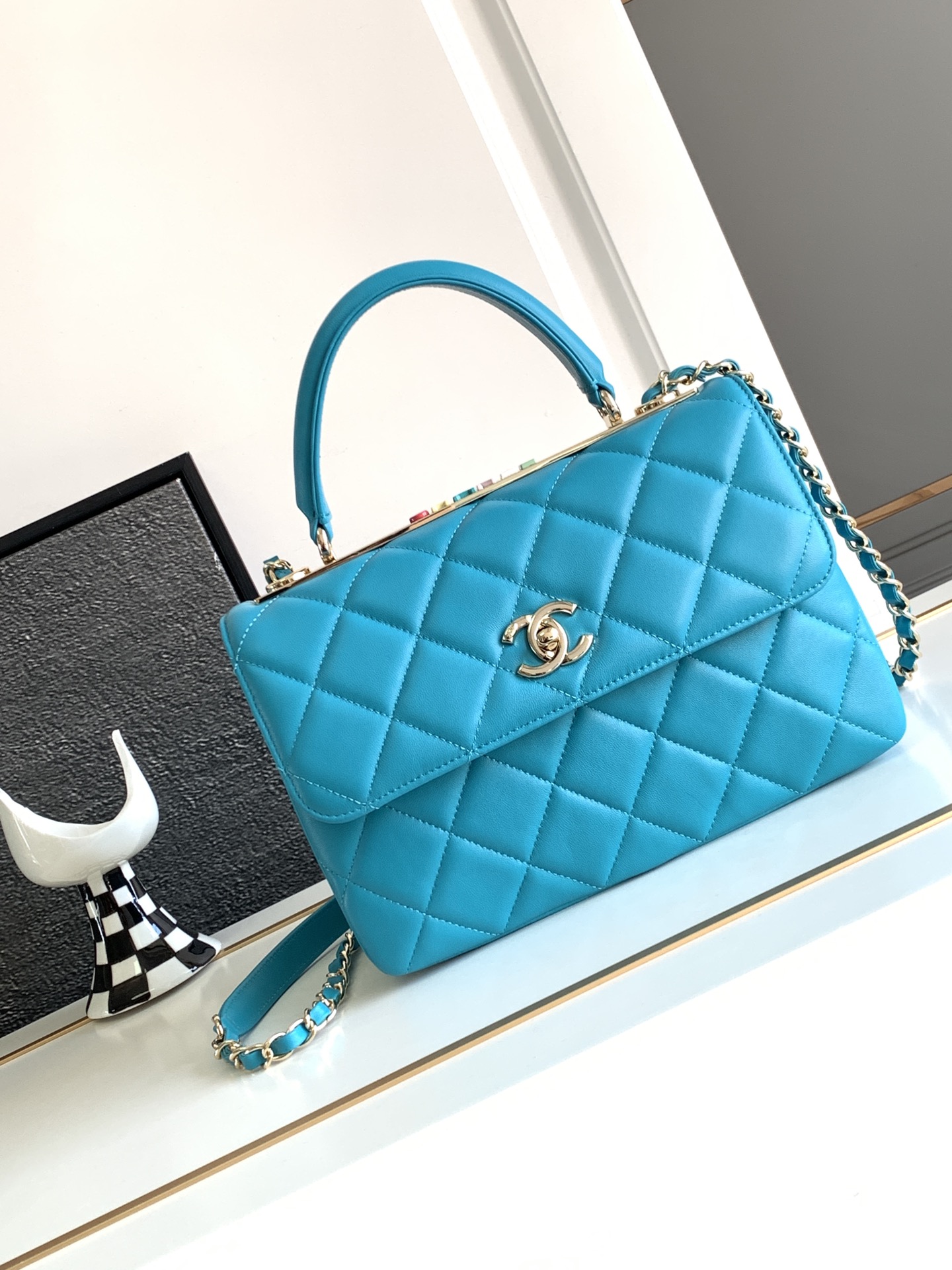 Chanel Classic Flap Bag Crossbody & Shoulder Bags Blue Lambskin Sheepskin Fall/Winter Collection Mini