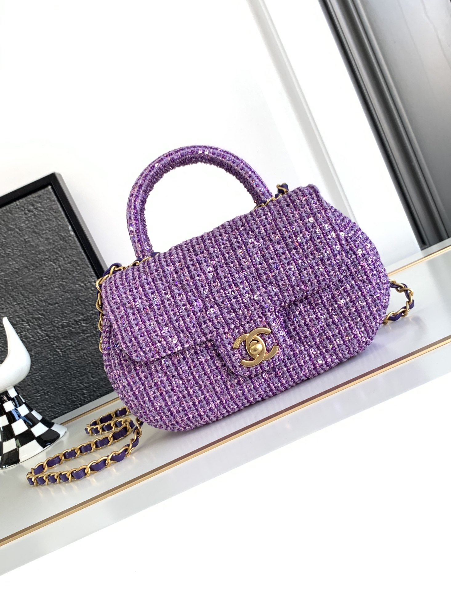 Chanel Classic Flap Bag Crossbody & Shoulder Bags Purple Chains