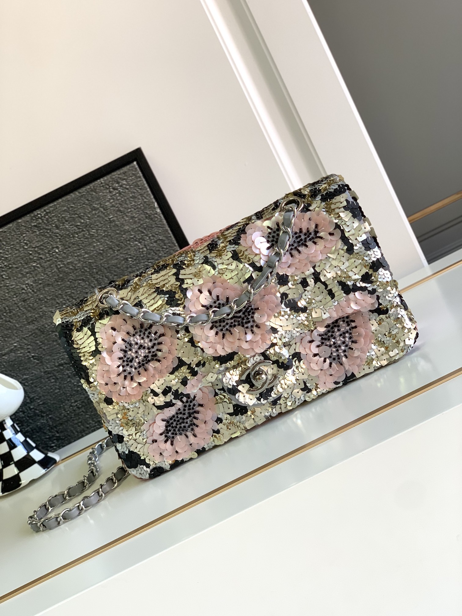 Best knockoff
 Chanel Classic Flap Bag Wholesale
 Crossbody & Shoulder Bags Black Rose Silver Set With Diamonds Weave Fall/Winter Collection Vintage