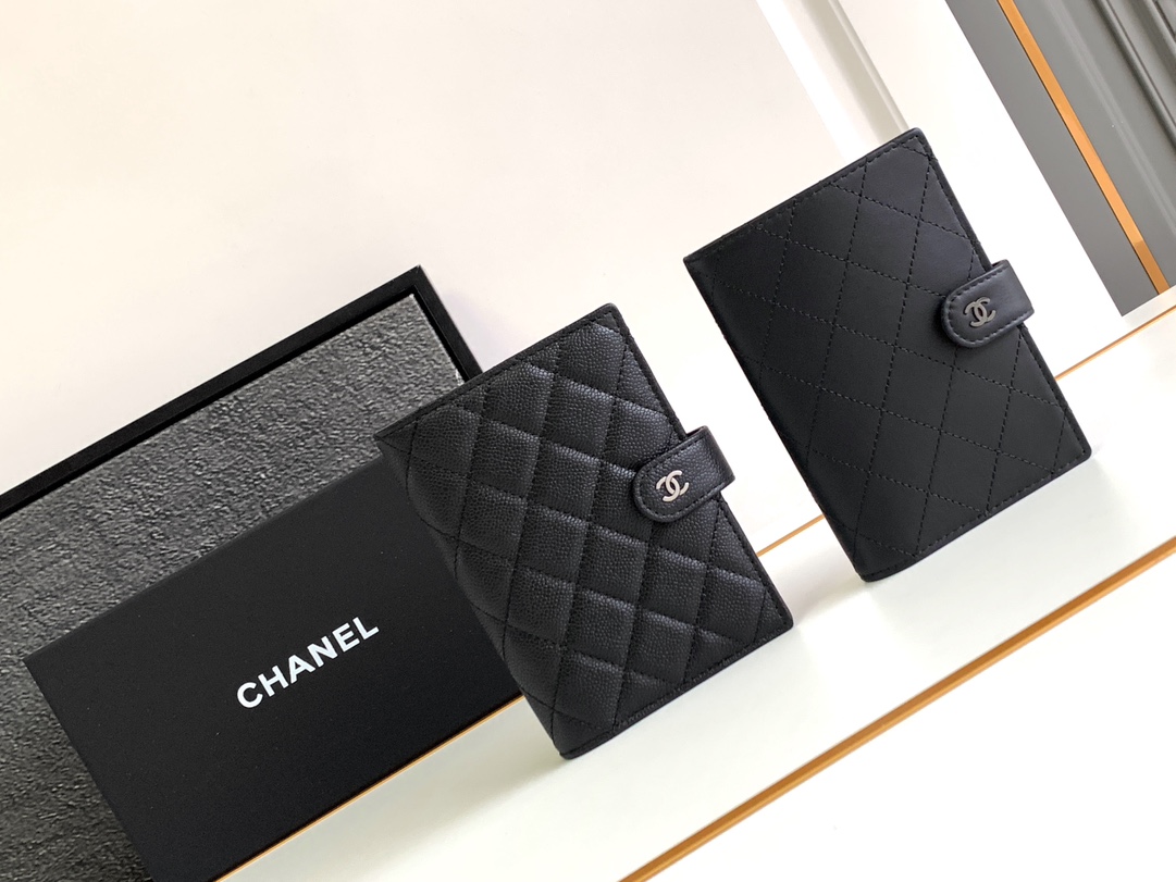 Hermès Collection Showcase🌟🌟🌟 A side-by-side look at baby calfskin and ca - Baby