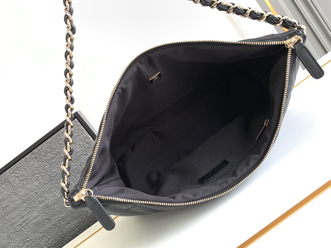 CHANEL 24P Maxi Hobo Bag - Bag 8
