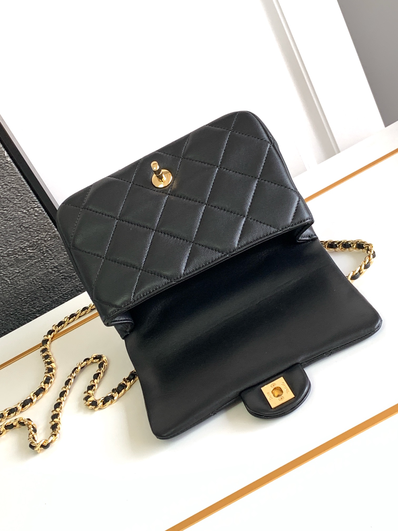 托德斯 Tod's 高定经典皮革女包手袋 #AA402A32 7