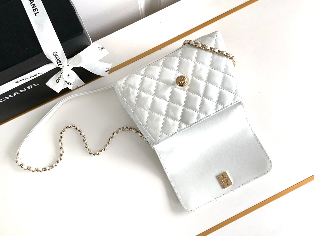 Givenchy Classic Handcrafted Luxury Leather Shoulder Bag Ref 5
