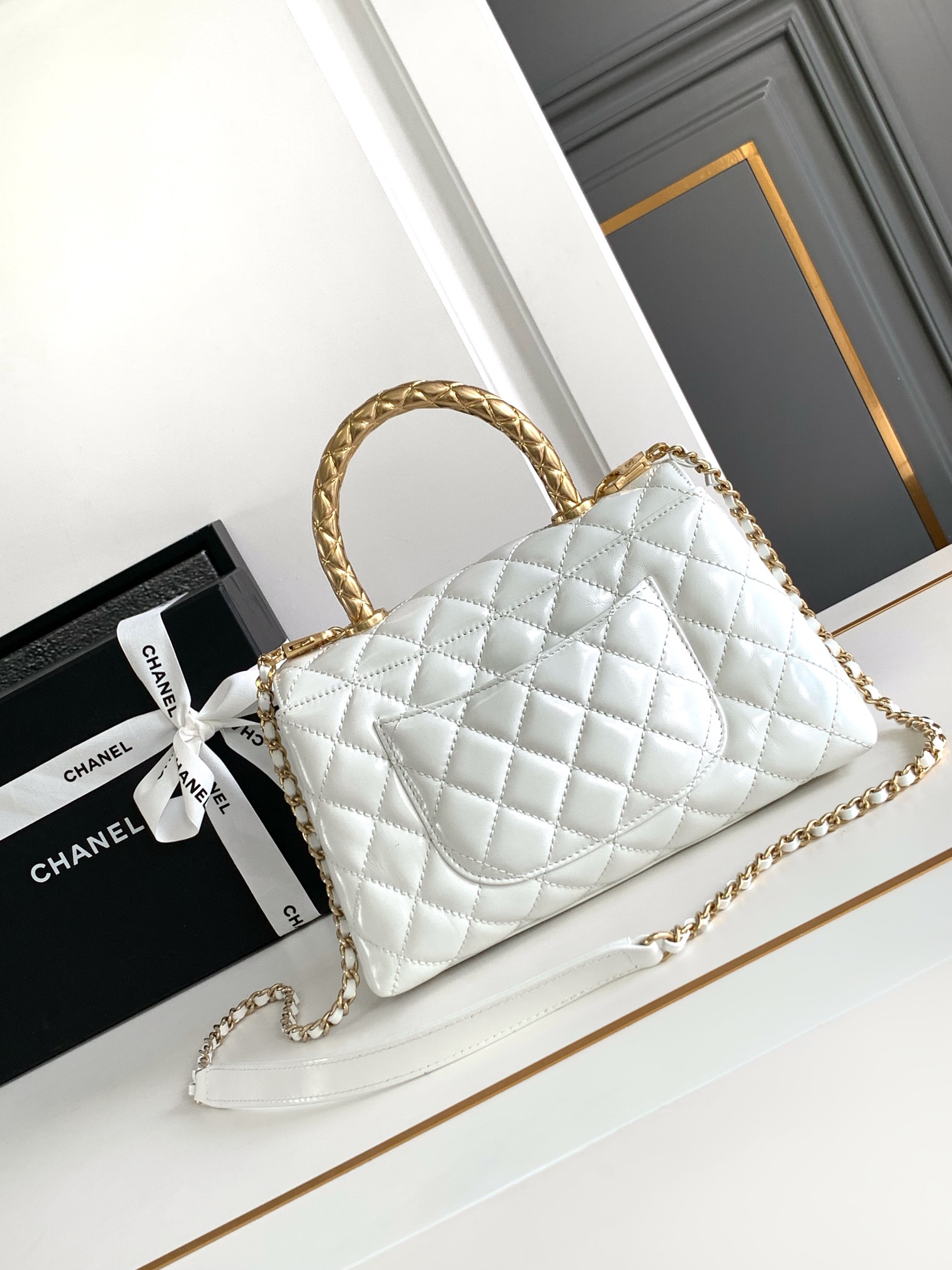 Valentino Classic Handcrafted Luxury Leather Shoulder Bag Ref.2D62FFA8 3