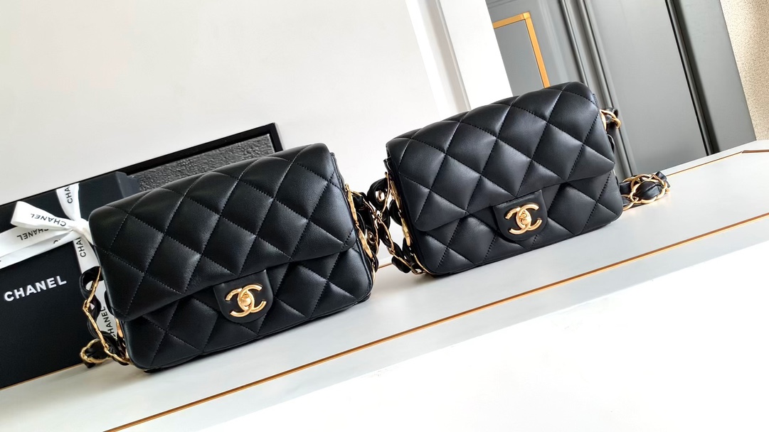 Video real de la H grande 🚩🚩🚩 ¡El nuevo bolso de axila 24K de Chanel! ¡Bolso de cadena con letras y forma cuadrada! …