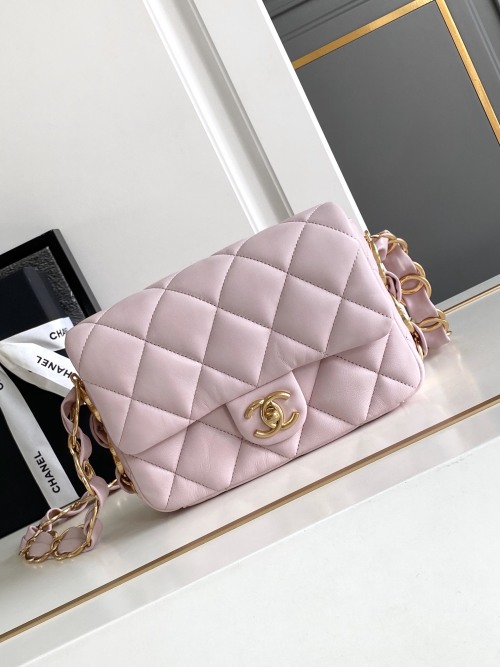 CHANEL 24K Gold Hobo Bag, Lambskin Leather, Small Size, Pink, Authentic Design 1 CHANEL 24K Gold Hobo Bag, Lambskin Leather, Small Size, Pink, Authentic Design