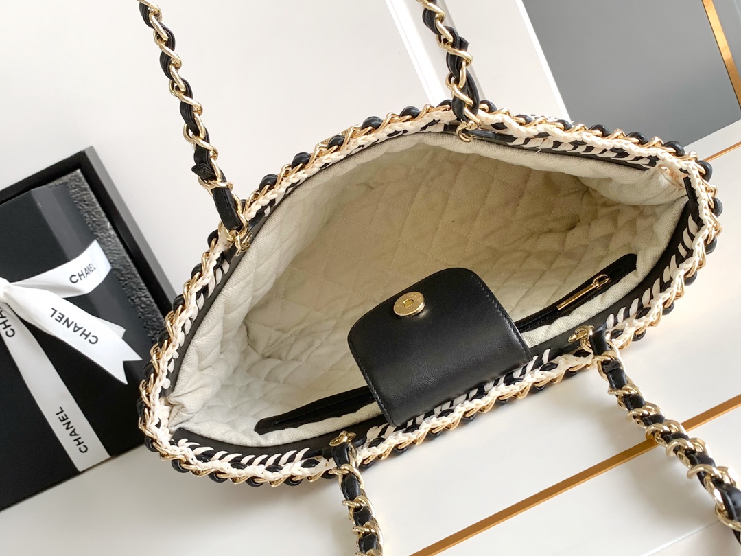 Chanel Luxury Designer Handbag Shoulder Crossbody Bag crafted in premium 7