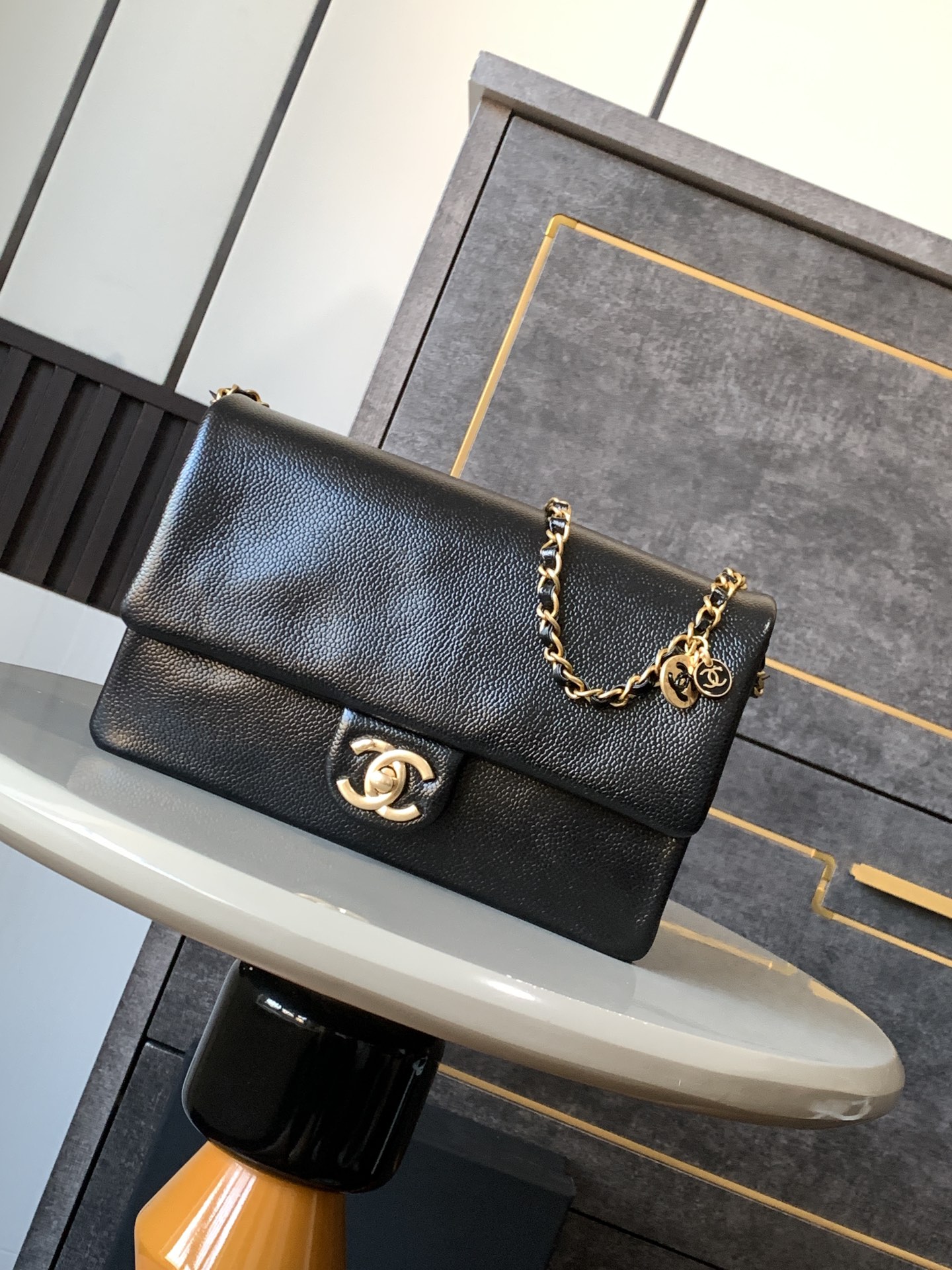 Online China
 Chanel Classic Flap Bag Bags Handbags from China 2023
 Gold Calfskin Cowhide Fall/Winter Collection Fashion